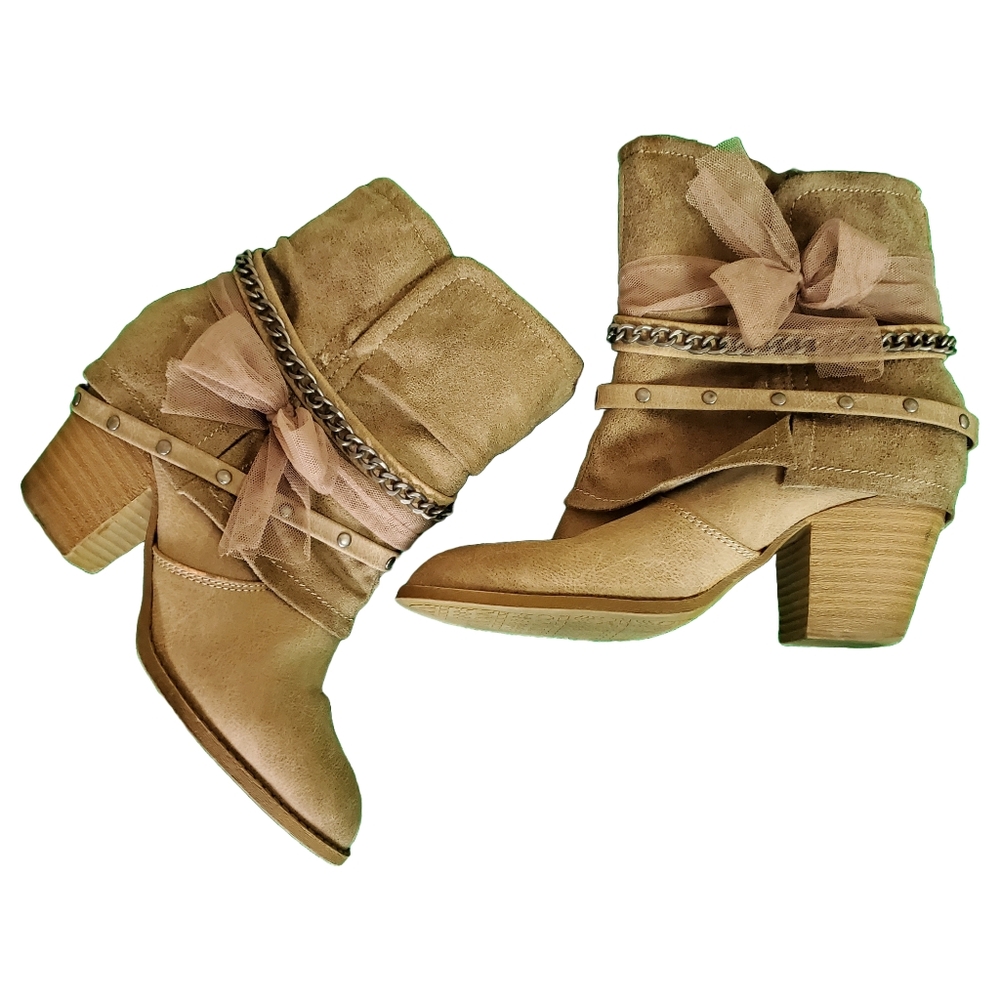 Beige Suede Mid-Calf Boots - Size 7M